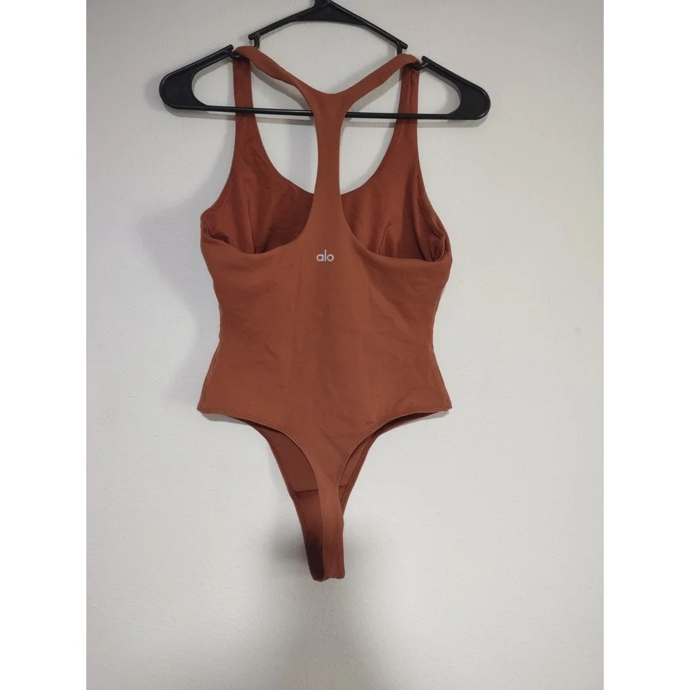 Alo Yoga Airbrush Hot Shot Bodysuit - Brown Size M